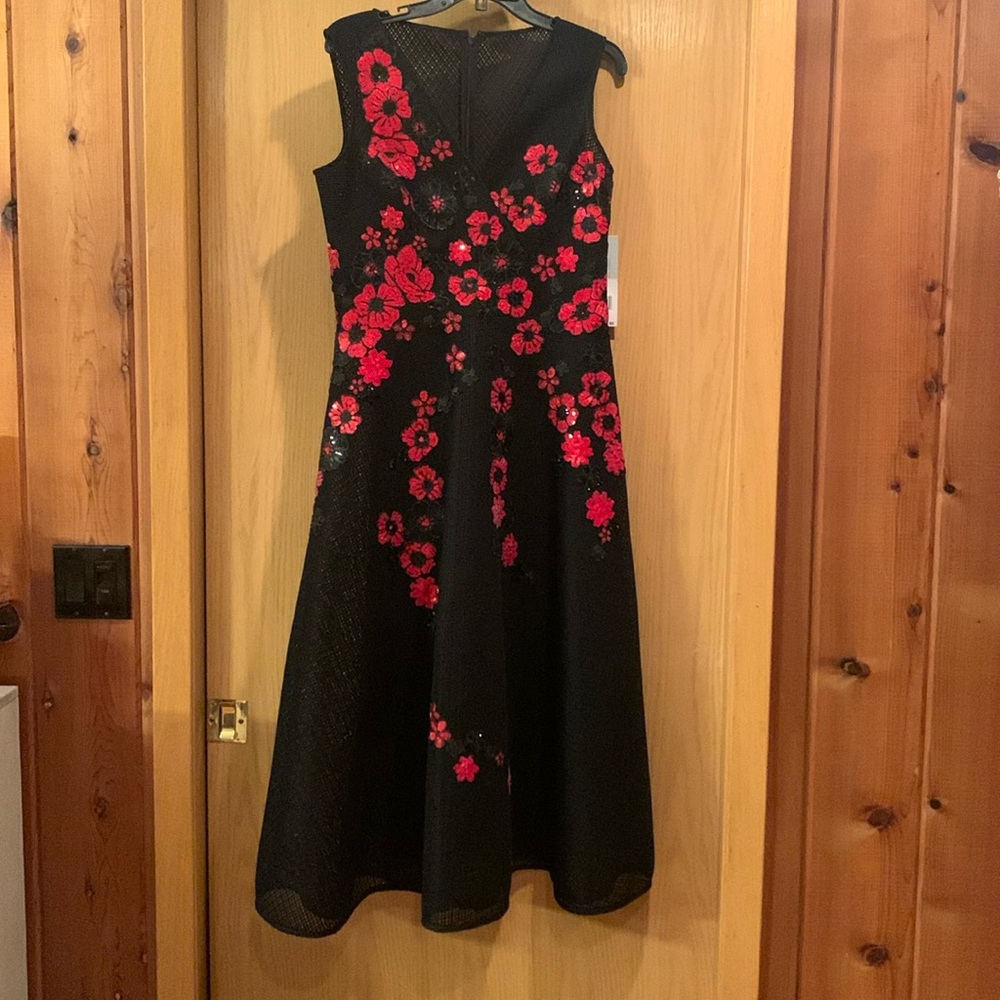 Teri Jon by Rickie Freeman dress, NWT, size 12, black and red sequins, cocktail